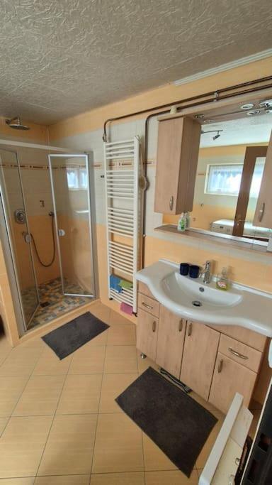 Chaloupka Amalka Apartment Roznov pod Radhostem Bagian luar foto